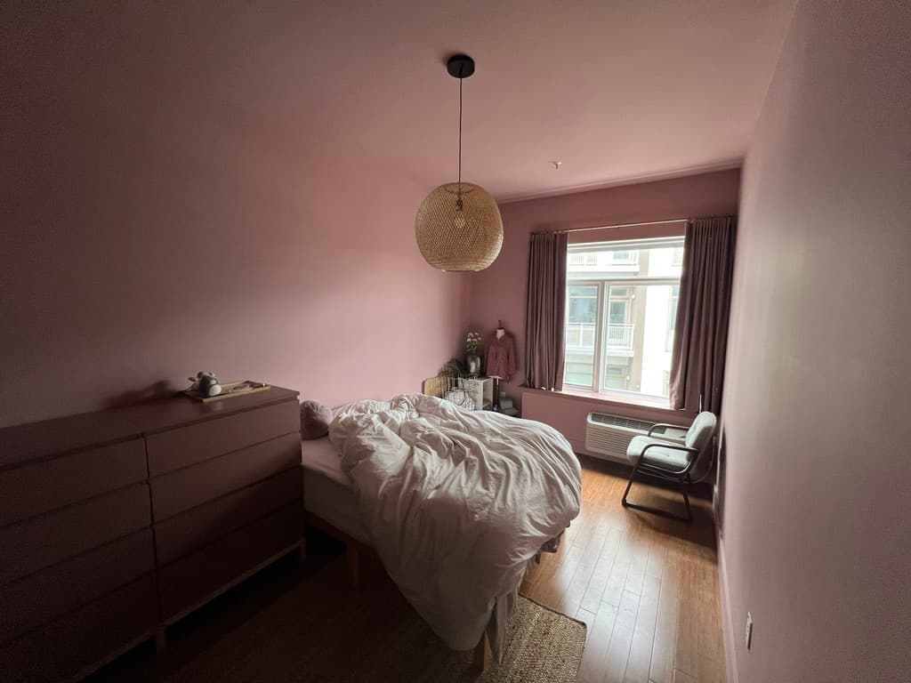 /_next/static/media/pink-bedroom.b2ab67cb.jpeg